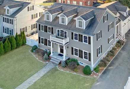 2A Colonial Dr Arlington, MA 02474