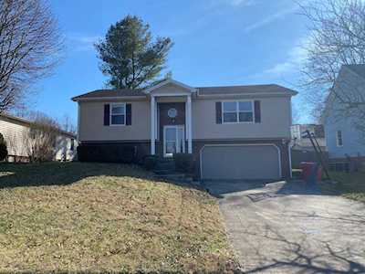 1003 Silver Creek Dr Frankfort, KY 40601
