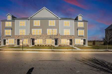 284 Autumn Ridge Circle Pickerington, OH 43147