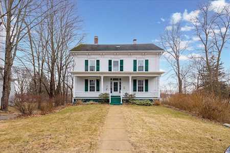 29 Mount Pleasant St North Brookfield, MA 01535