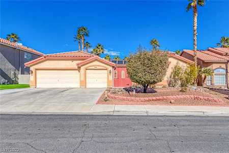 752 Clear Crest Circle Las Vegas, NV 89123