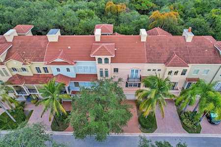 2640 Ravella Lane Palm Beach Gardens, FL 33410