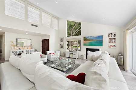 1 Acacia Tree Lane Irvine, CA 92612