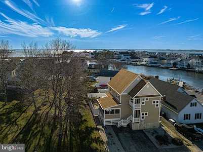 729 N Surf Rd Ocean City, MD 21842