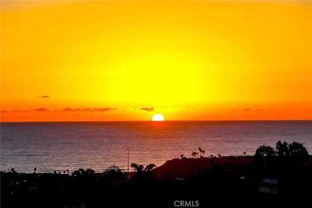 2238 Calle Opalo San Clemente, CA 92673