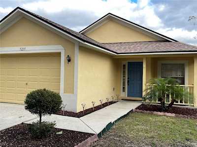 5235 Mango Fruit St Seffner, FL 33584