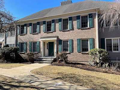 501 Lexington St #29 Waltham, MA 02452