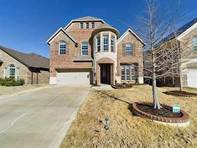 2625 Shadow Glen Drive Little Elm, TX 75068