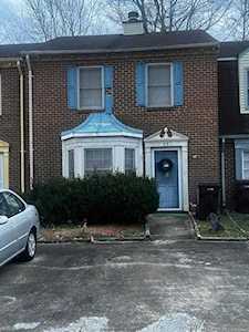 53 Colonial Way Chesapeake, VA 23325