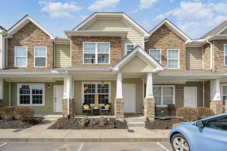 270 Cobblestone Place Dr Goodlettsville, TN 37072