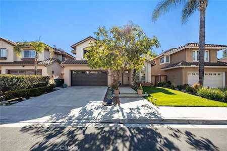 10 Las Castanetas Rancho Santa Margarita, CA 92688