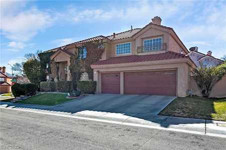 7617 Spruce Run Ct Las Vegas, NV 89128