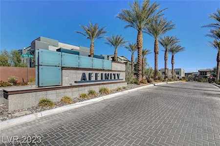 11290 Hidden Peak Ave #308 Las Vegas, NV 89135