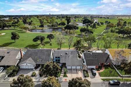 1807 Tanager Dr Costa Mesa, CA 92626
