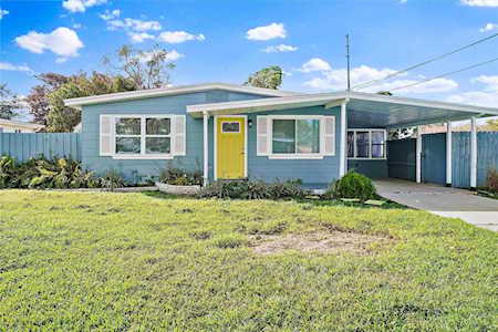 6760 Hibiscus Ave S South Pasadena, FL 33707