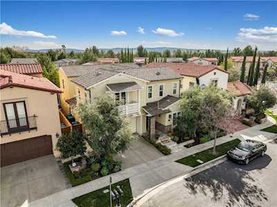 58 Everett Irvine, CA 92618