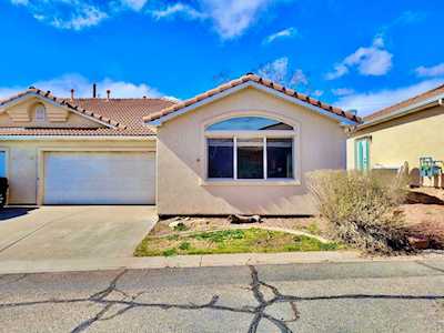 2056 E Middleton #38 St George, UT 84770