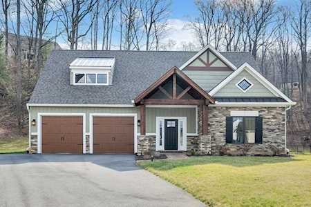 7082 Fairway Ridge Salem, VA 24153