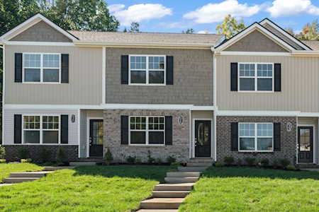525 Moshe Flam Pl La Vergne, TN 37086