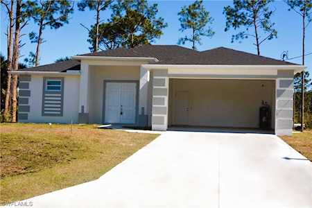 183 Karlow Ave Lehigh Acres, FL 33974
