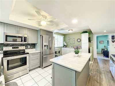 290 Naples Cove Dr #2206 Naples, FL 34110