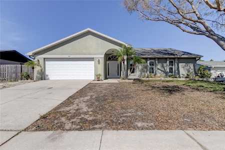 1004 Goshen Rd Tarpon Springs, FL 34689