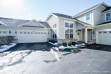 1833 Foxridge Ct #1833 Aurora, IL 60502