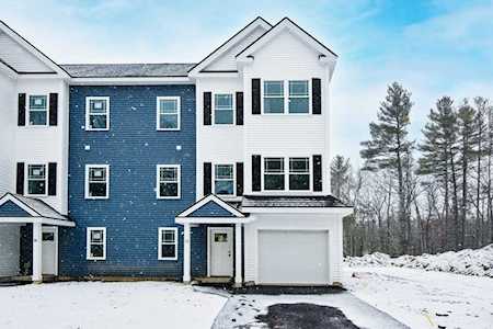 12 Jackson Rd #12 Chelmsford, MA 01863