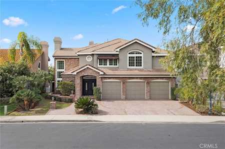 22401 Birchcrest Mission Viejo, CA 92692