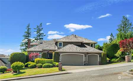 6071 155th Ave SE Bellevue, WA 98006