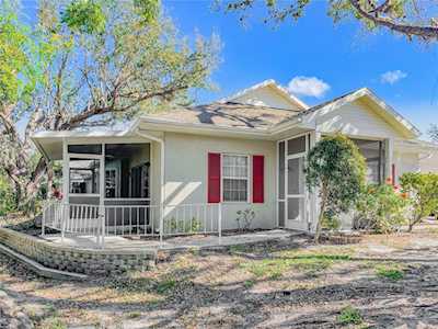 1504 Red Oak Ln Port Charlotte, FL 33948