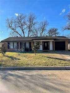 1700 Grantland Circle Fort Worth, TX 76112