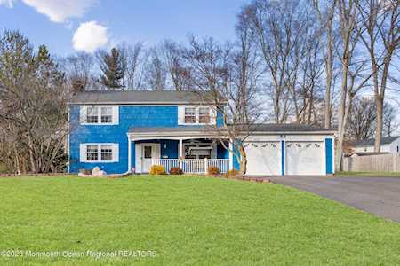 59 Applegate Rd Freehold, NJ 07728