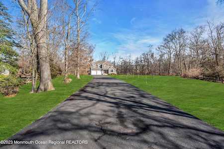 594 Squankum Yellowbrook Rd Farmingdale, NJ 07727