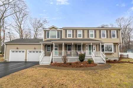 4 Whitney Rd Hopedale, MA 01747