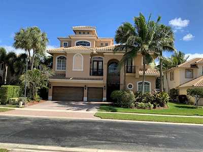 9742 Coronado Lakes Drive Boynton Beach, FL 33437