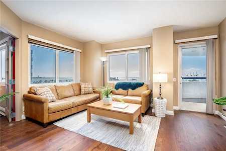 525 E Seaside Way #808 Long Beach, CA 90802