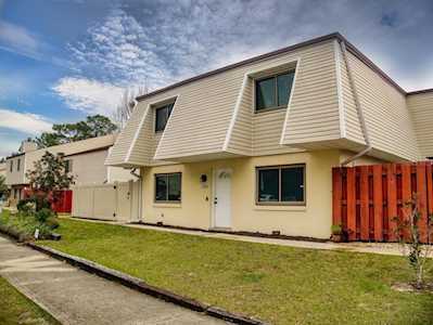 2143 NE 45th Ave Ocala, FL 34470