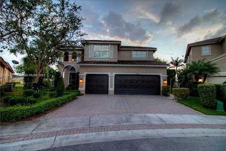 19254 Crystal St Weston, FL 33332