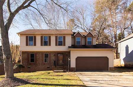 1930 Teresa Jill Dr Charlotte, NC 28213
