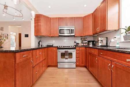 86 Griggs Rd #24 Brookline, MA 02446