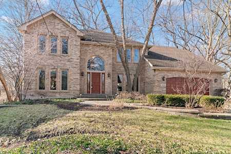 2413 River Woods Dr Naperville, IL 60565