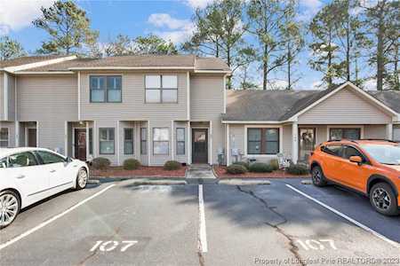 107 Aloha Dr Fayetteville, NC 28311