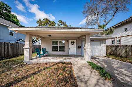 1023 19th Ave N St. Petersburg, FL 33704