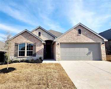 749 Long Iron Drive Fort Worth, TX 76108