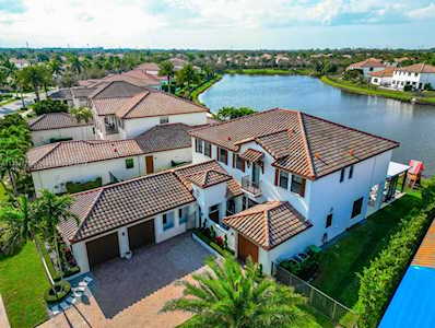 8297 NW 28 St Cooper City, FL 33024
