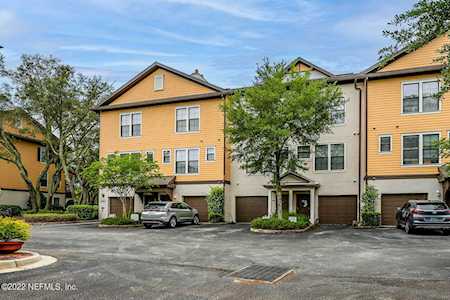 9823 Tapestry Park CIR Jacksonville, FL 32246