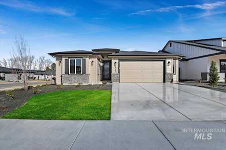 1740 W Tenzing St Nampa, ID 83686