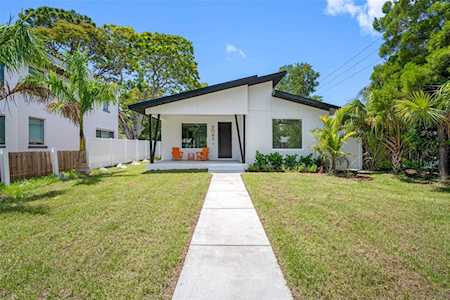 5042 3rd Ave S St. Petersburg, FL 33707