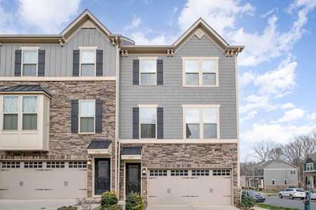 1704 Town Oak Ln Charlotte, NC 28205